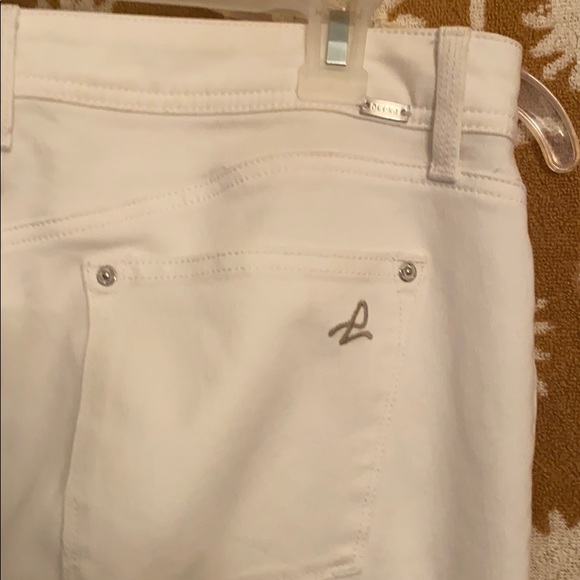 DL1961 jegging in pure white - Picture 2 of 3